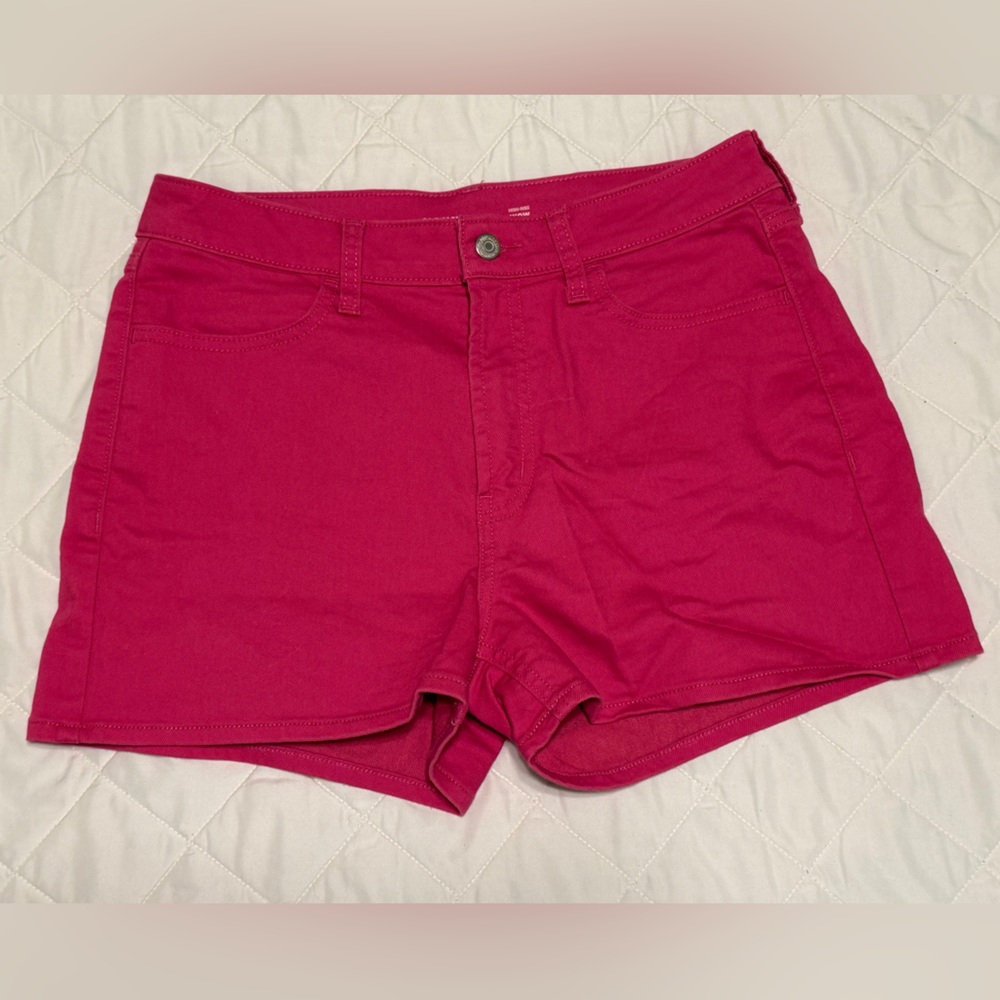 Old Navy Women's High Waist Magenta Shorts